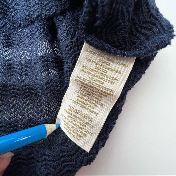 Free People Sheer Sleeveless Navy Blue Collard Top. Size M - Picture 5 of 8